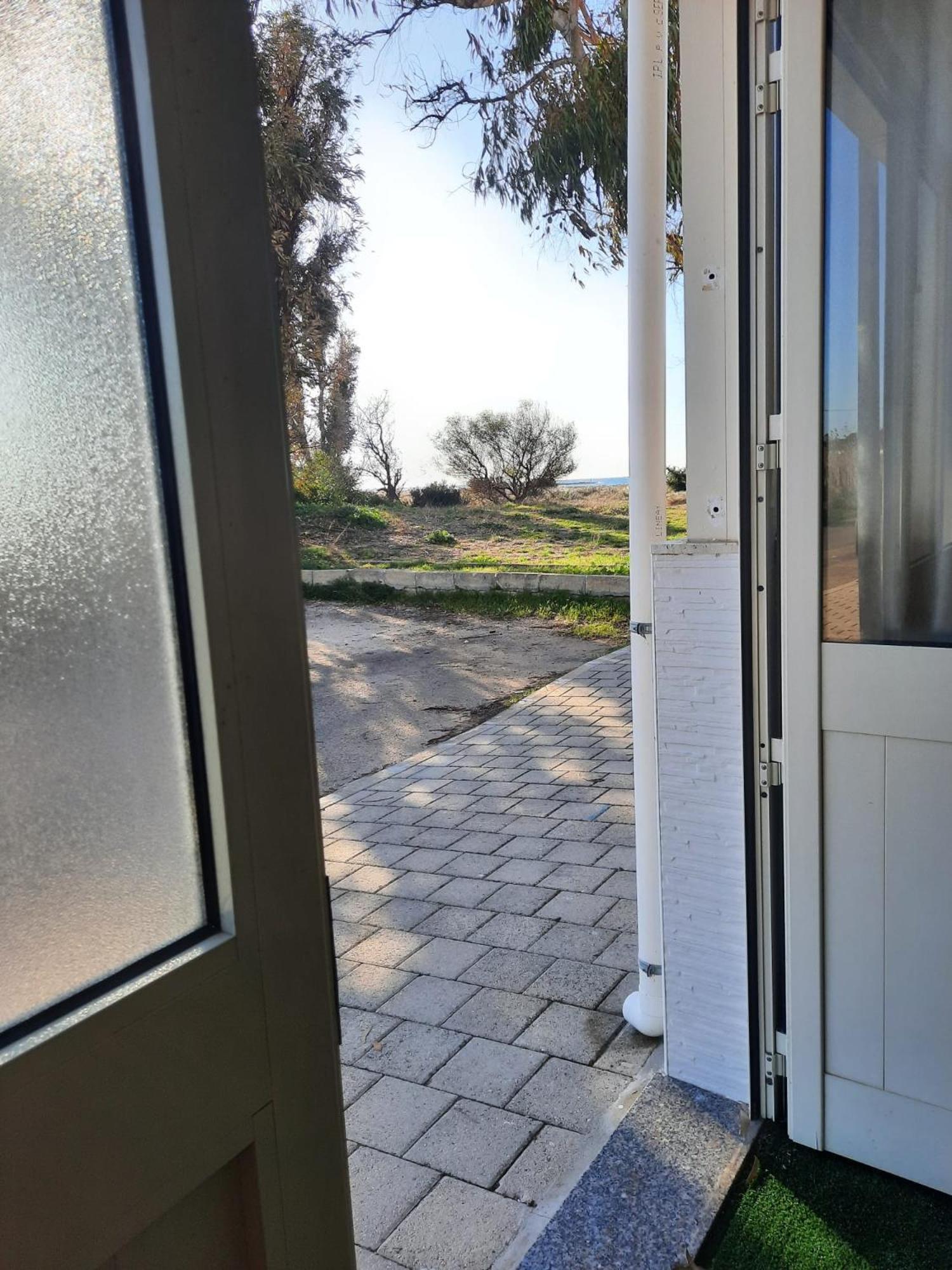 Apartamento Fronte Mare Torre San Giovanni Exterior foto