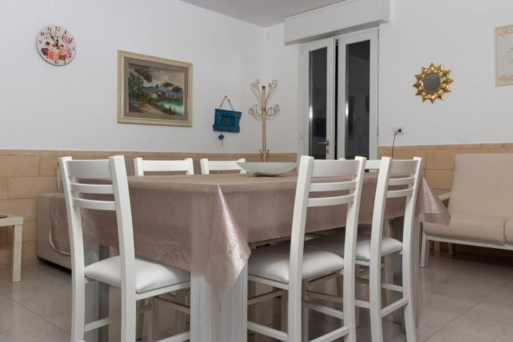 Apartamento Fronte Mare Torre San Giovanni Exterior foto